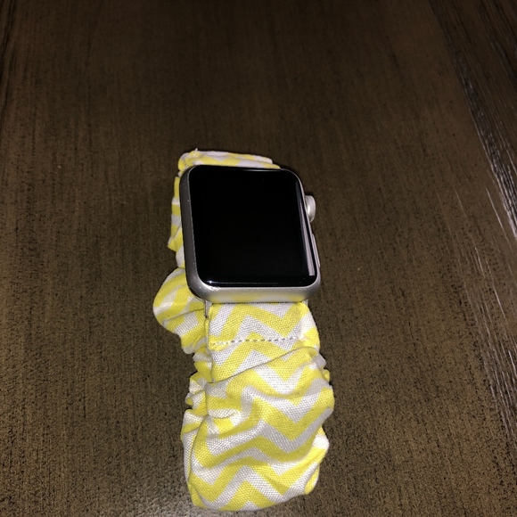 Yellow/White Scrunchie Watch band 38mm/40mm - Picture 5 of 8